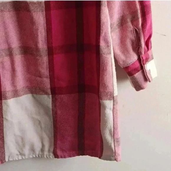 Plaid Print Drop Shoulder Flap Pocket Shirt - Picture 9 of 15